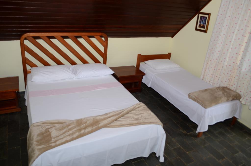 Pousada Chales Da Estalagem Sao Bento do Sapucai Room photo